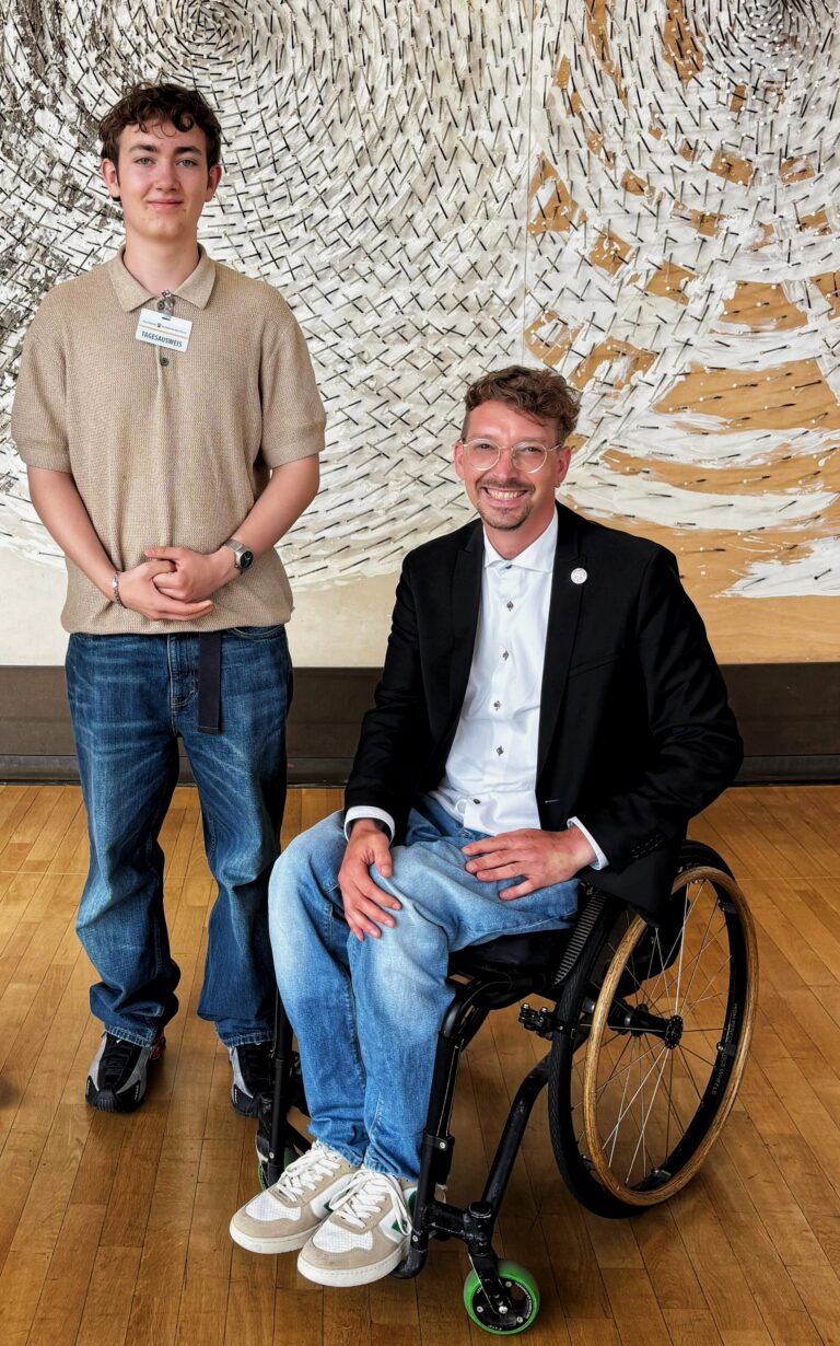 Wahlalter 16 muss kommen – auch im Münsterland! +++ Dennis Sonne feiert Meilenstein für die Demokratie